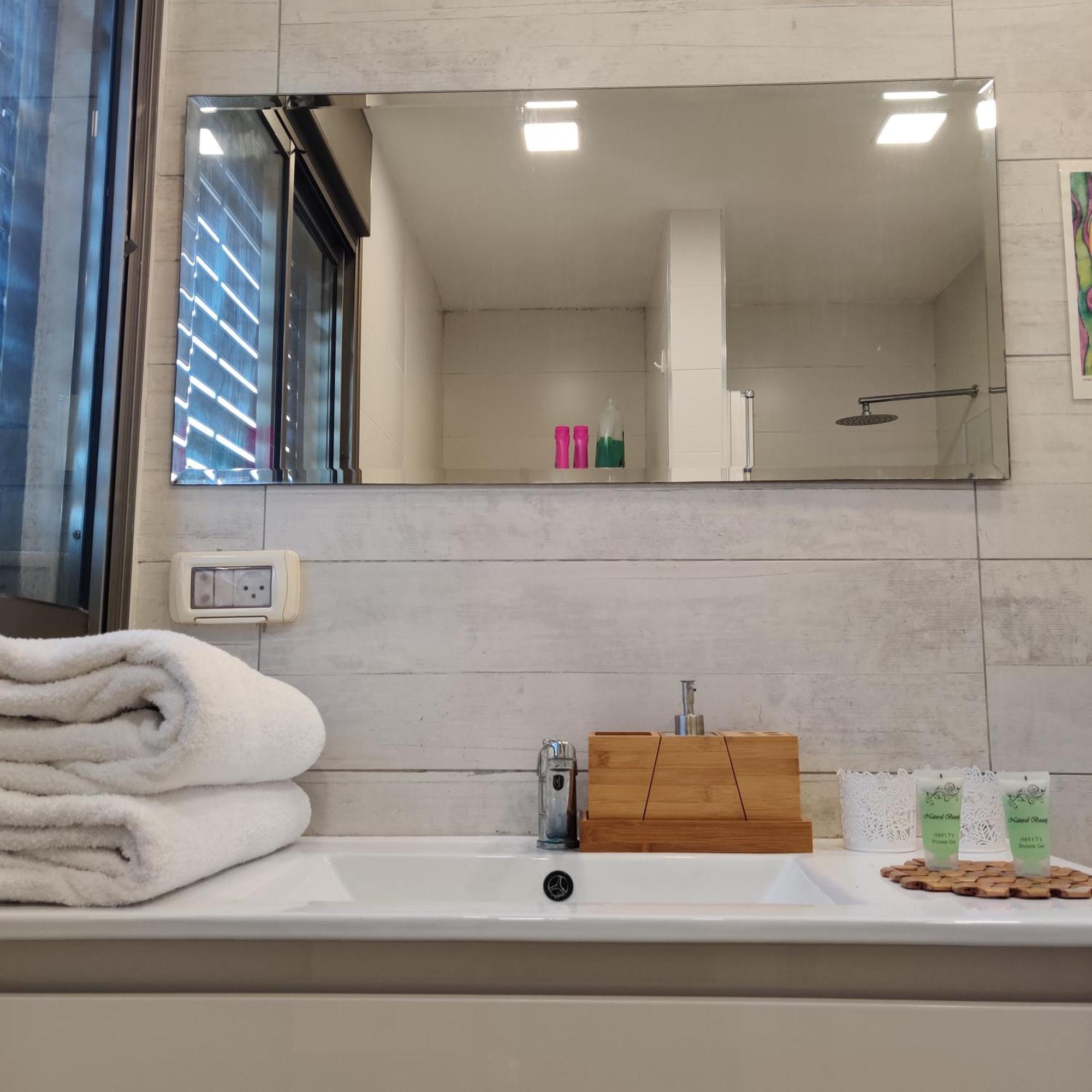 Urbanica Carmel- Apartments Hayfa Oda fotoğraf